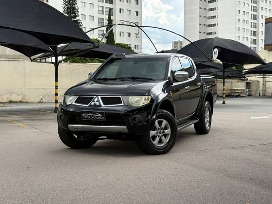 MITSUBISHI L200 TRITON 3.2 HPE 4X4 CD 16V TURBO INTERCOOLER DIESEL 4P MANUAL